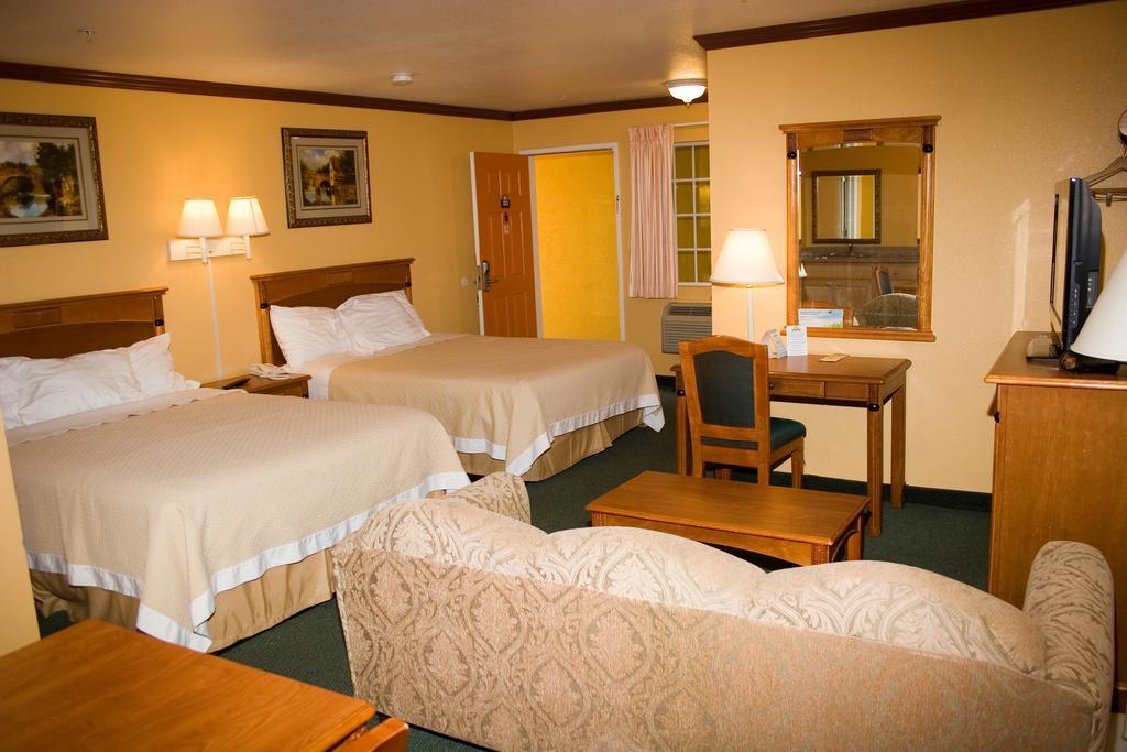 Days Inn By Wyndham キング・シティ エクステリア 写真
